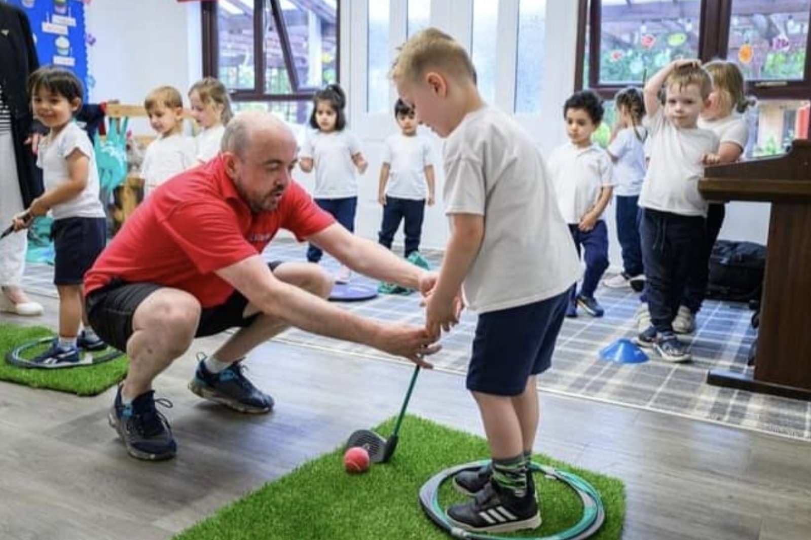 GolfStarz coach James, teaching tequnique